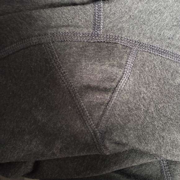 Old navy leggings - Picture 3 of 3